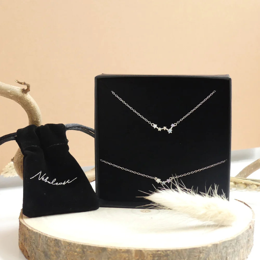En vogue pour Noël : brillez pour cet hiver et laissez-vous séduire par la marque nébuleuse bijoux !