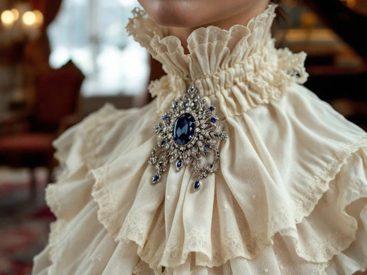 Broche femme et ancienne broche, une histoire unique