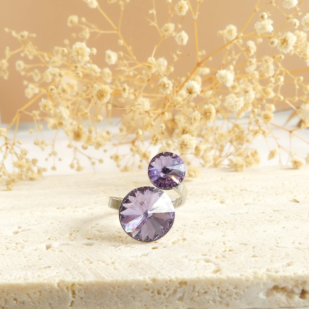 Bague ornée de deux cristaux Violet clair