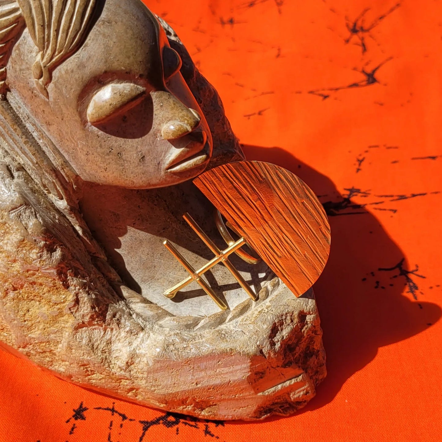 bague ethnique Ashanti, une bague africaine faite main par des artisans dakarois
