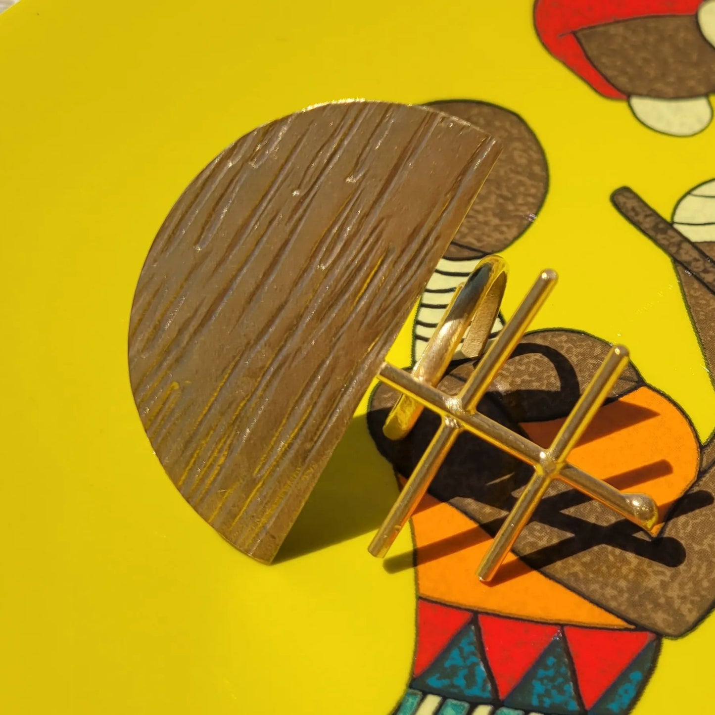 bague ethnique Ashanti, une bague de créateur faite main par des artisans dakarois