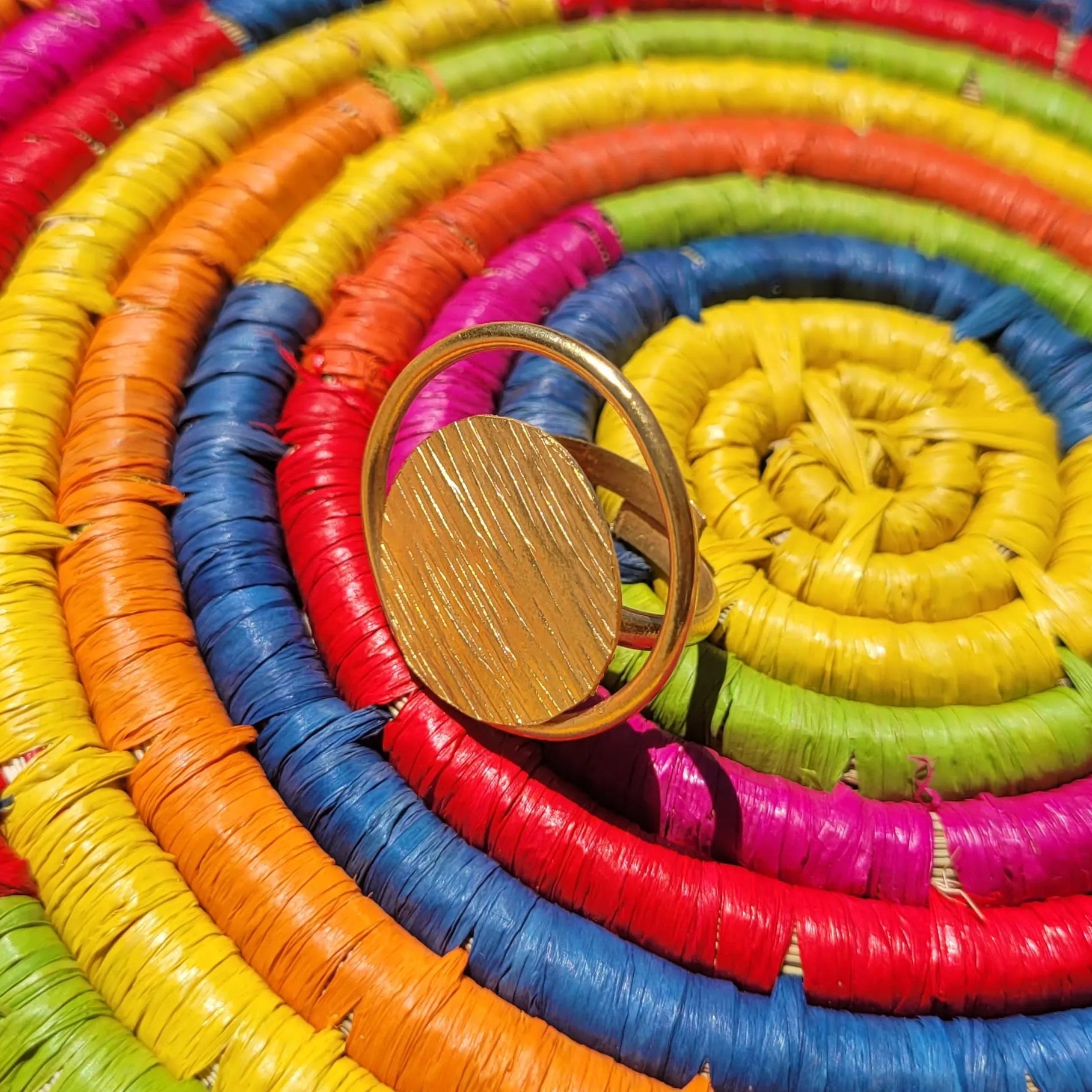 bague ethnique Danku, une bague africaine géométrique