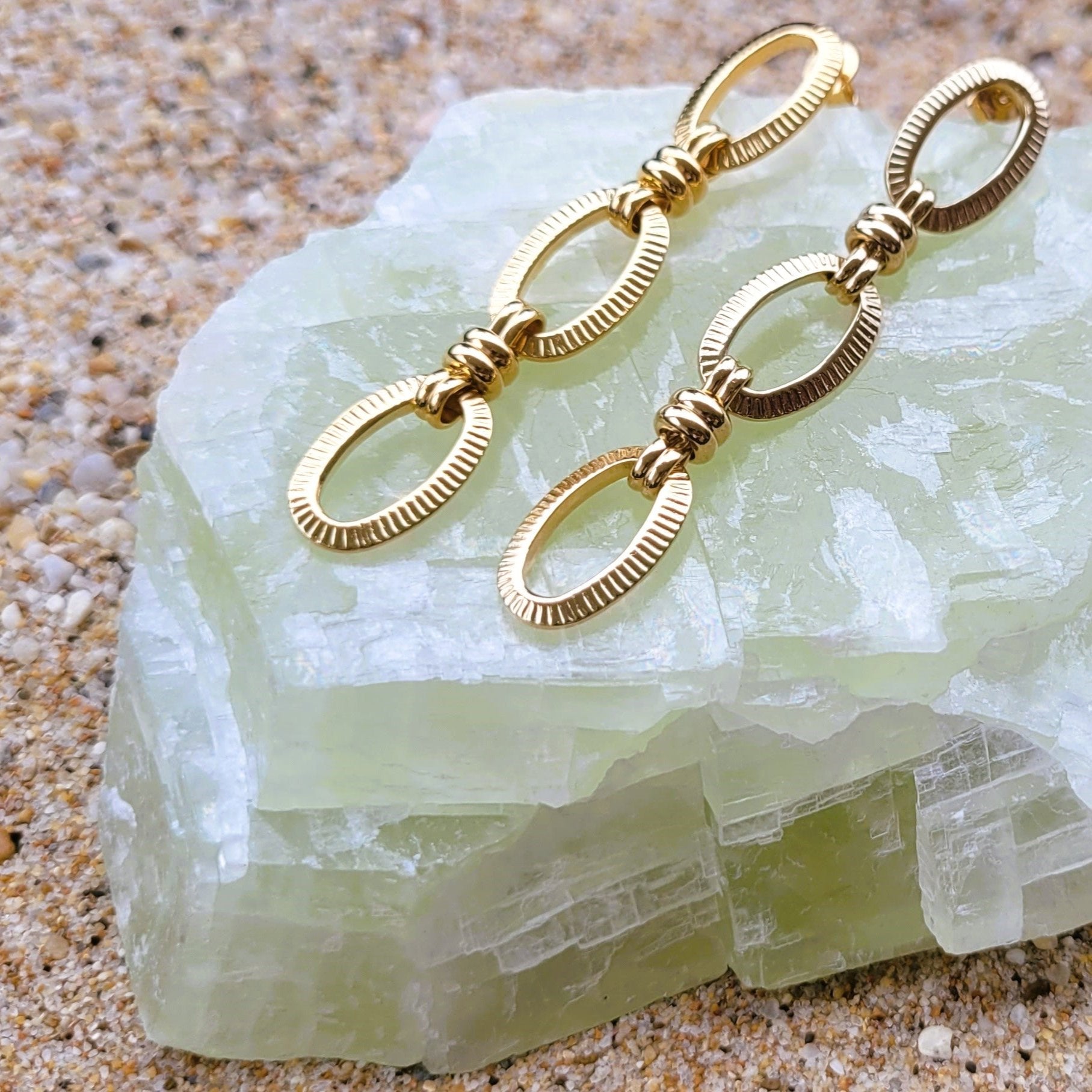 Boucles D'oreilles Pendantes Cordelia Corde Or Jaune - 13180198268R00 • Marc Orian | Bijouterie en ligne Boucles D'oreilles Pendantes Cordelia Corde Or Jaune - 13180198268R00 • Marc Orian | Bijouterie en ligne