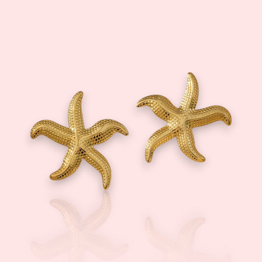 boucles dorées Stellara, des boucles d’oreilles tendance au design étoiles de mer