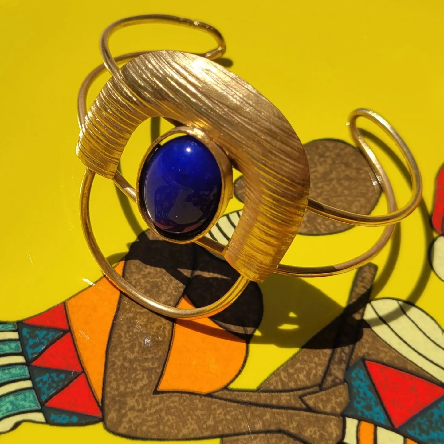 bracelets en bronze Dogon, des bijoux originaux faits main par des artisans dakarois