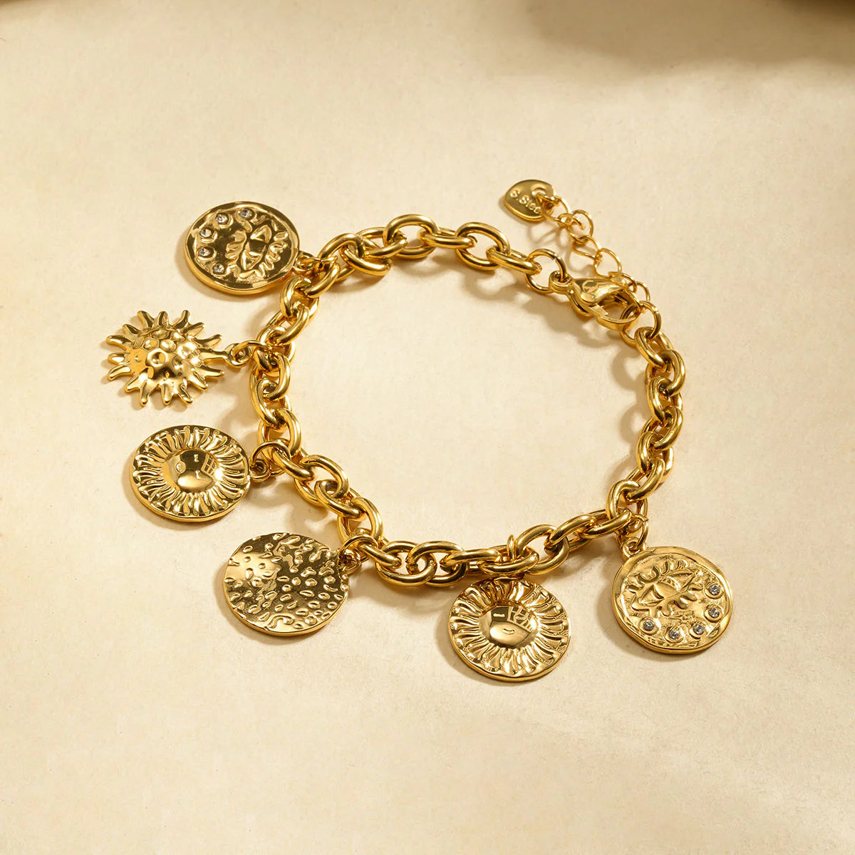 bracelet pendentif Sunset, un bracelet maille fantaisie et tendance