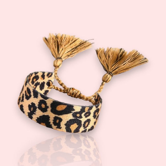 bracelet tissu à nouer Léo, un bracelet brésilien original tendance en 2025