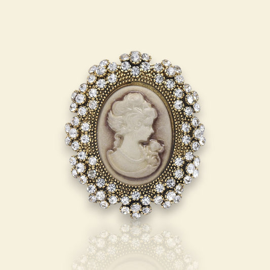 broche dorée Mathilde, une broche camée, bijou héritage