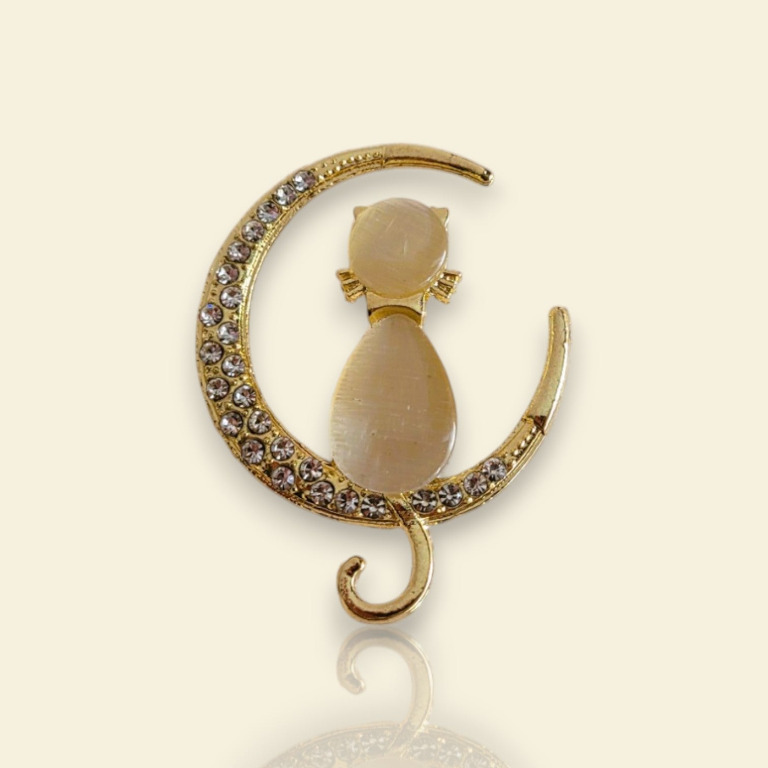 Broche laiton doré - Chat - Les Petites Hirondelles Broche laiton doré - Chat - Les Petites Hirondelles