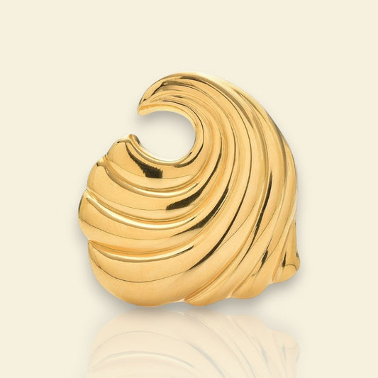 broche dorée Thalassa, une broche pour vêtements océanique