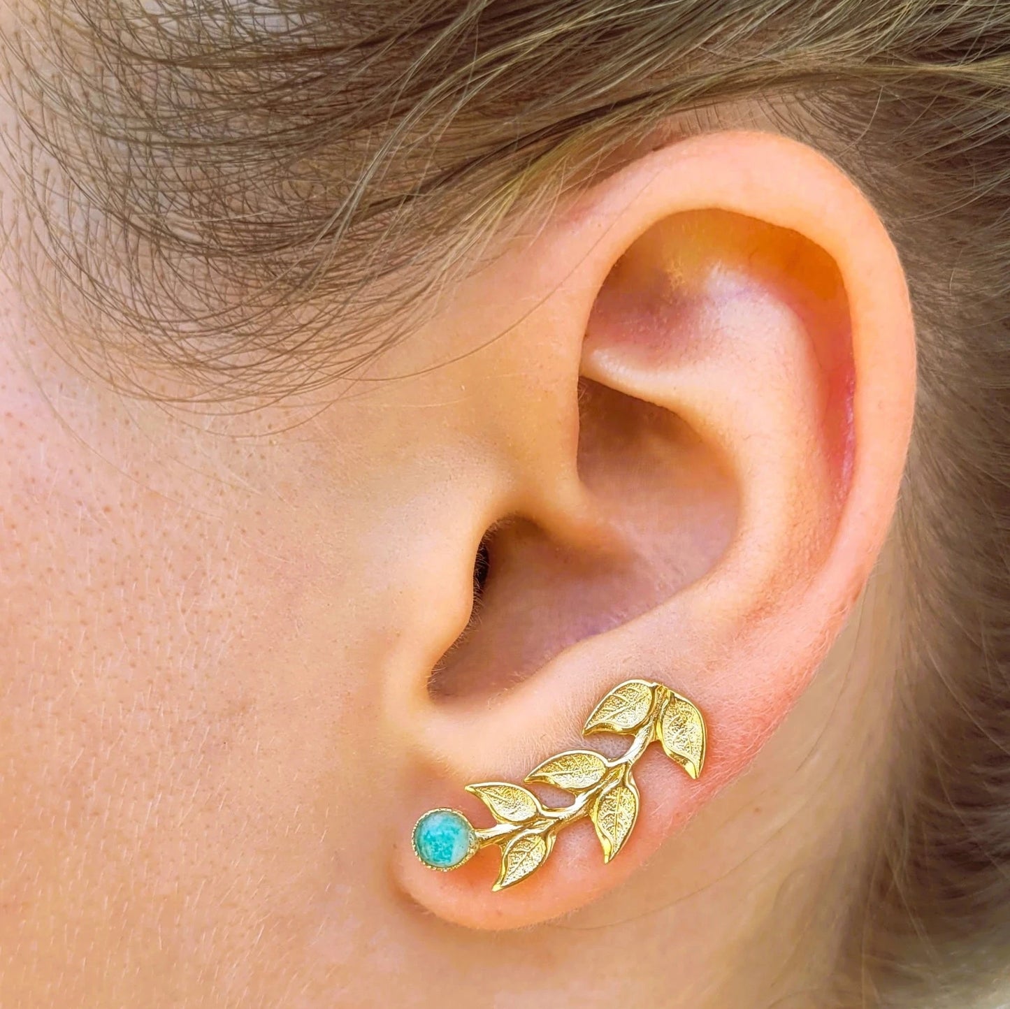 boucles d’oreilles de créateurs climbers laurier en laiton recouvert d’or