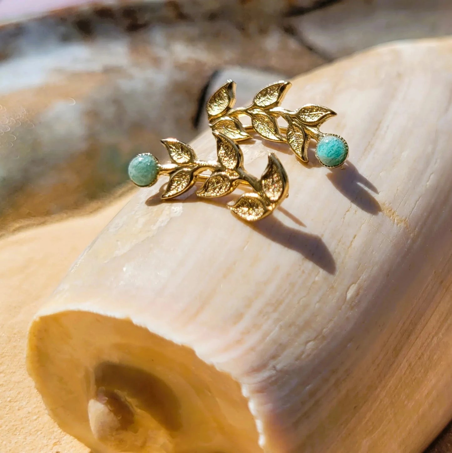 boucles d’oreilles climbers feuille de laurier et pierre naturelle d’amazonite