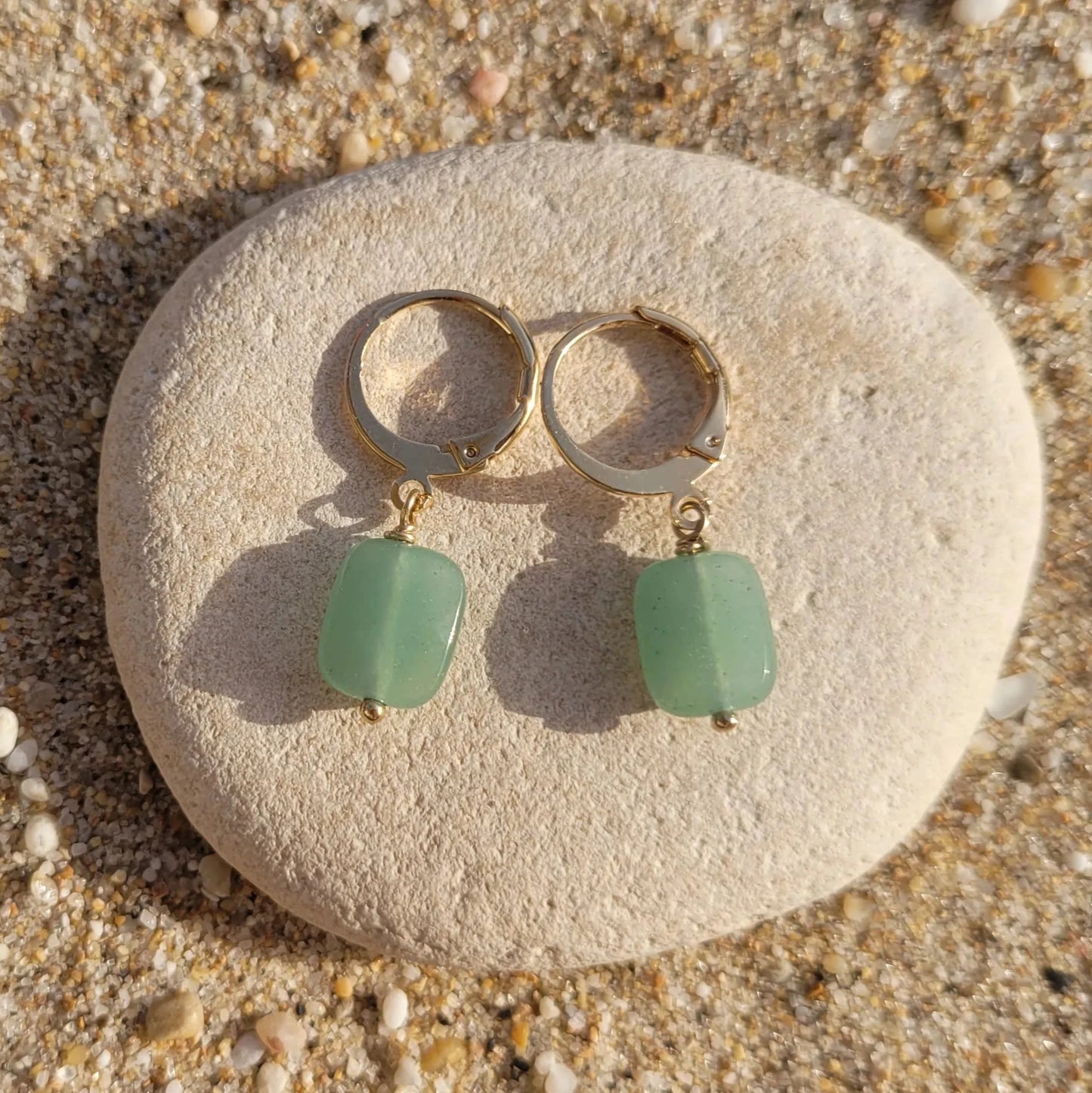 bijoux boucle d’oreille créoles Rê aventurine et laiton plaqué or