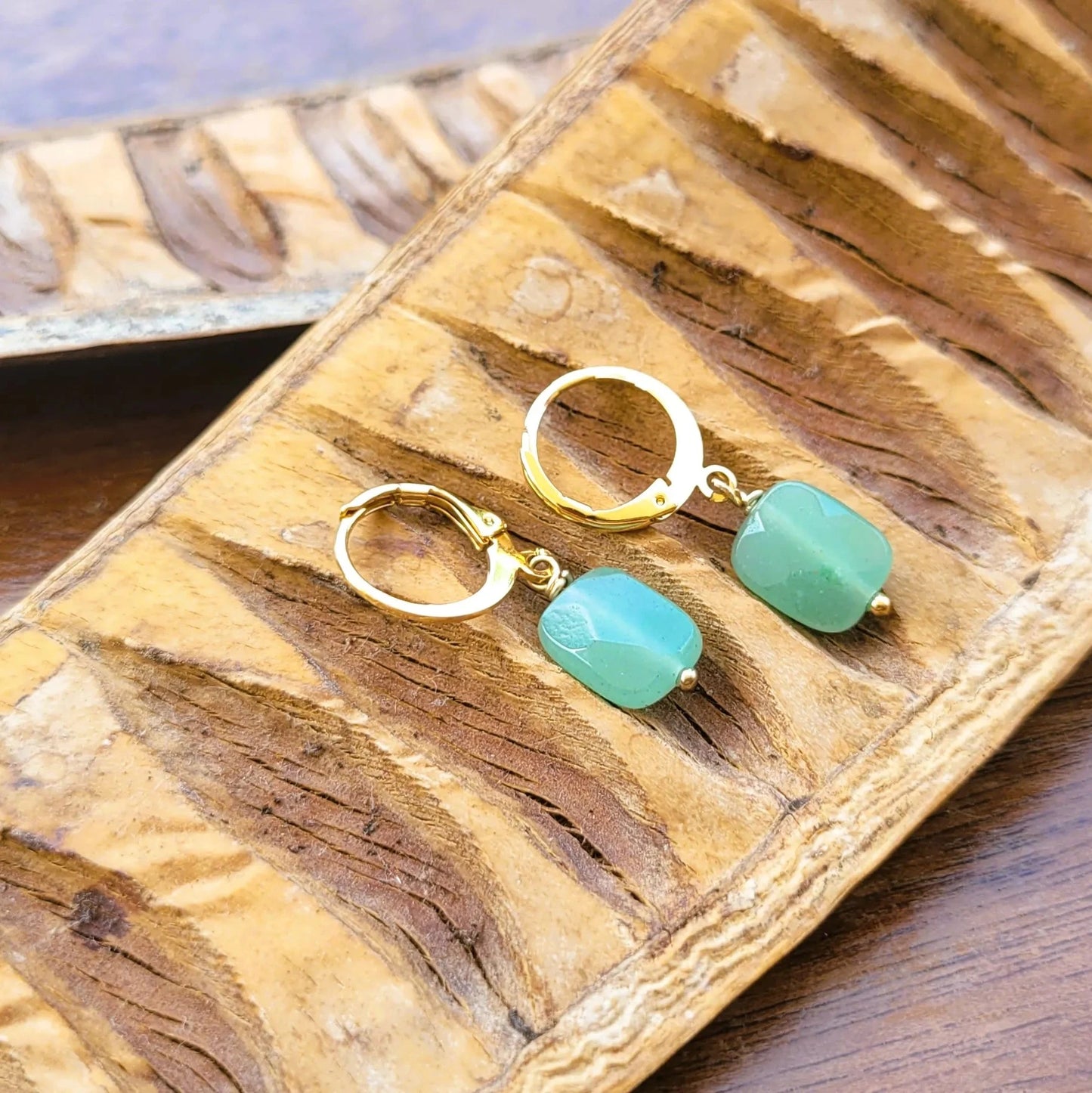 boucles d’oreilles créoles Rê facettée d’une aventurine