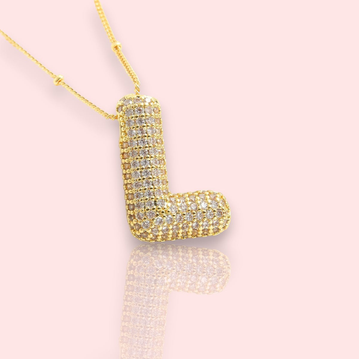Collier initiale doré, un collier lettre personnalisé