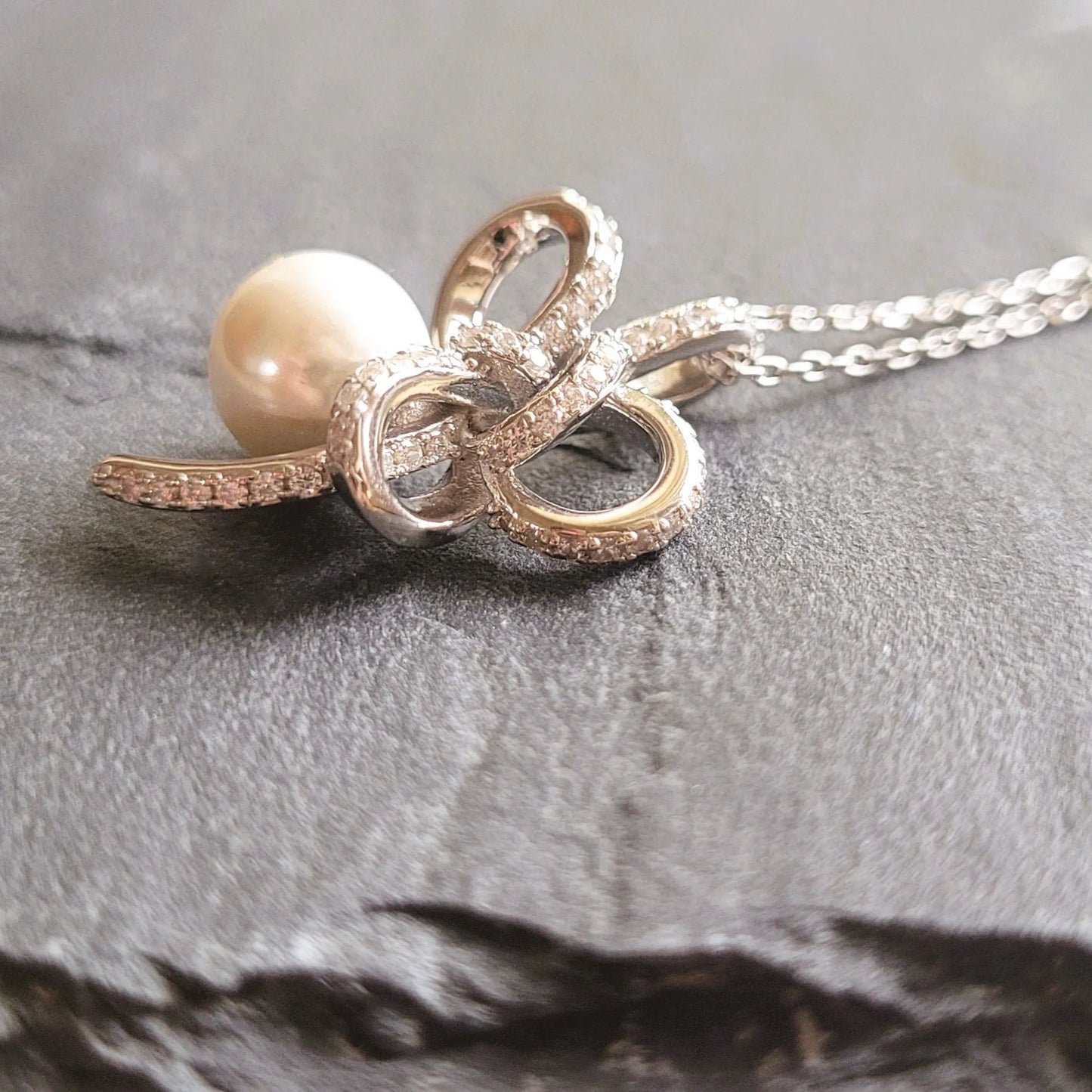 collier fin Alizé de Niiki Paris, collier tendance 2025