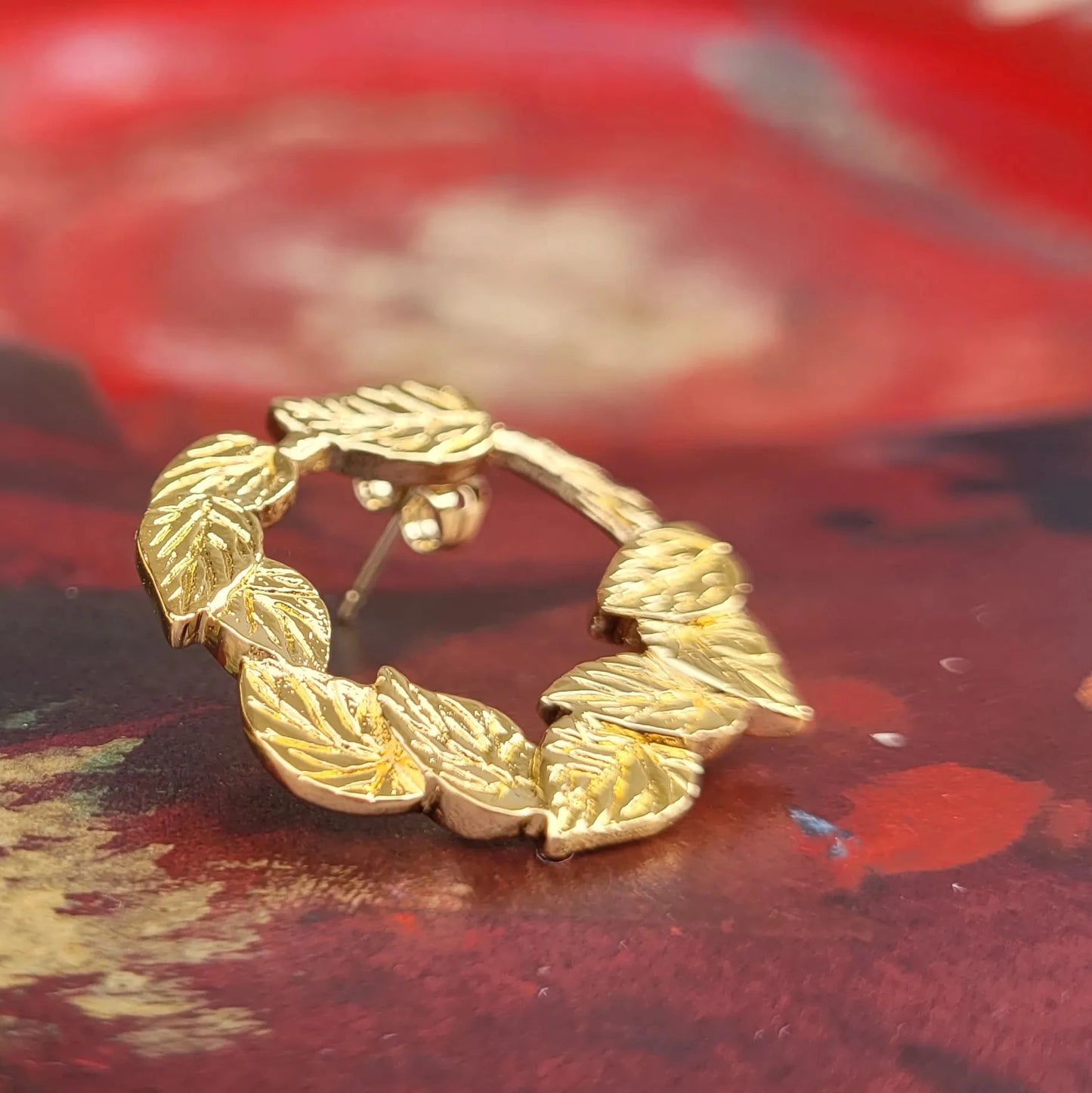 bijoux pour oreille de femme par Niiki Paris modèle Aphrodite couronne végétale
