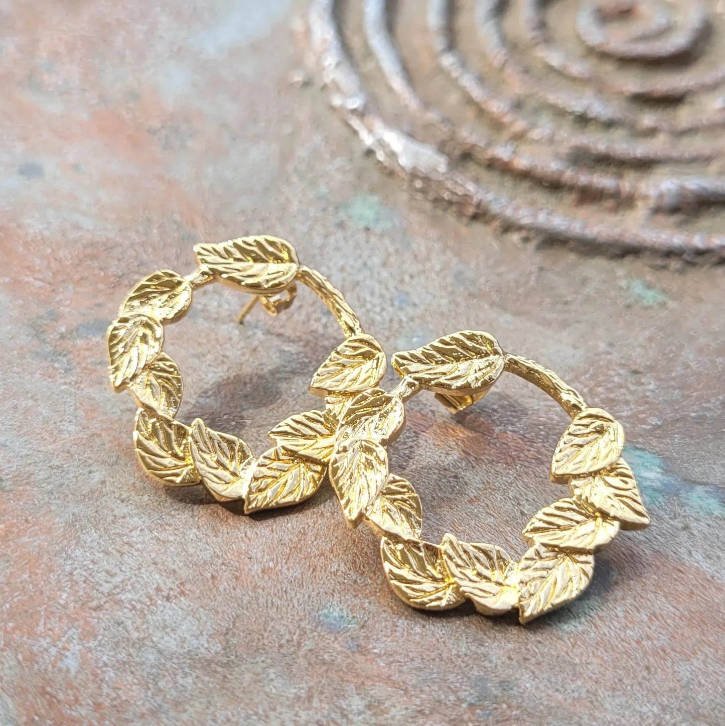 bijoux pour oreille de femme à la mode par Niiki Paris modèle Aphrodite