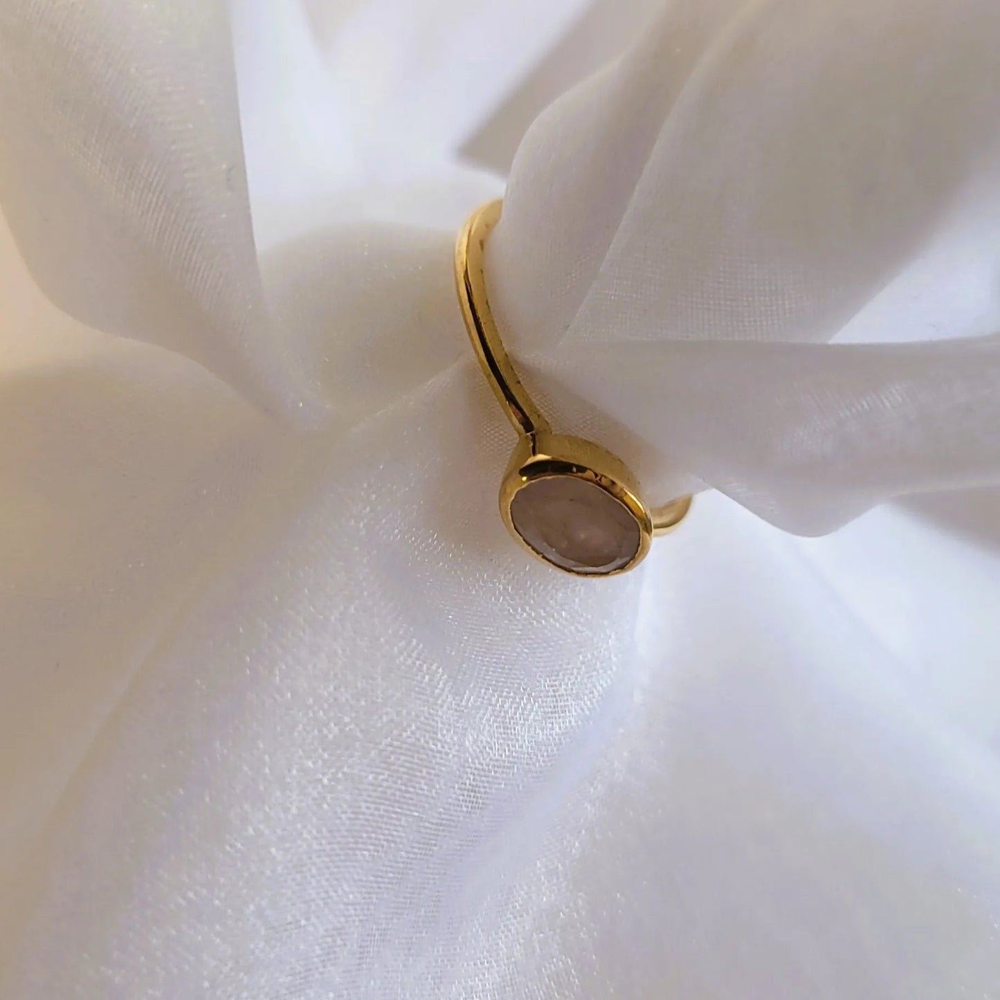 bague de luxe Candice quartz rose de Niiki Paris, bague de créateur