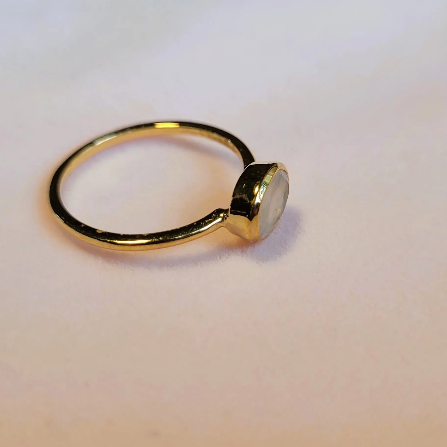 bague simple Candice quartz rose de Niiki Paris, bague tendance 2025