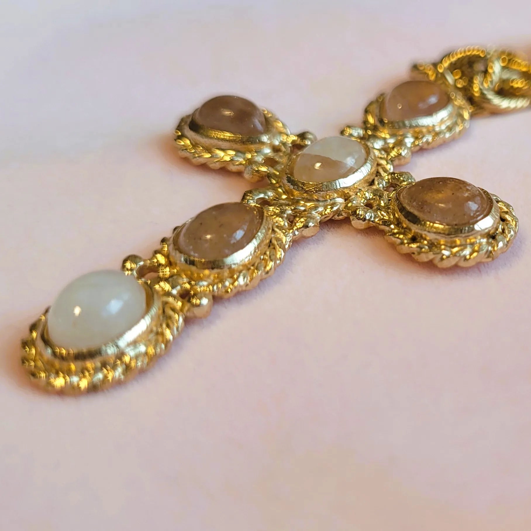 chaine collier pour femme Niiki Paris Emotion Faith en laiton doré