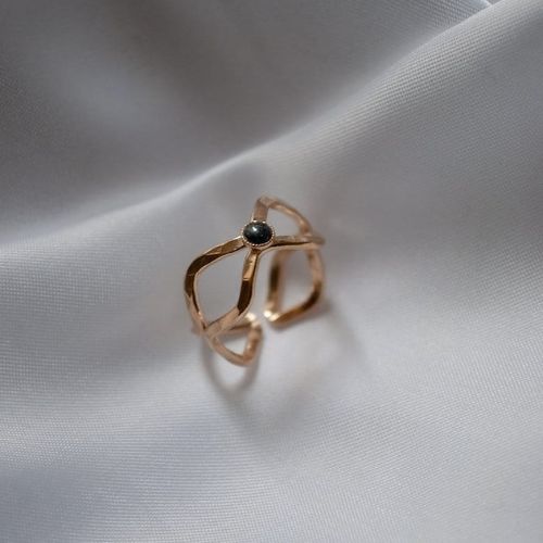 bague double vague ornée d'une hématite