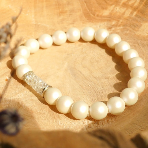Bracelet femme en perles : Le charme classique revisité pour aujourd'hui