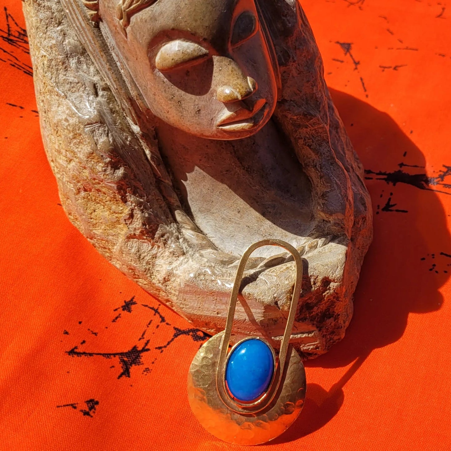 bague ethnique Rana, une bague pour femme réglable façonnée au Sénégal