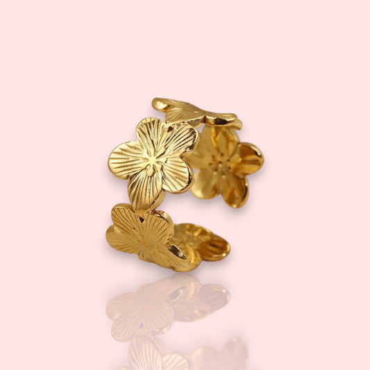 bague fleur Baby Tiaré, une bague dorée tendance