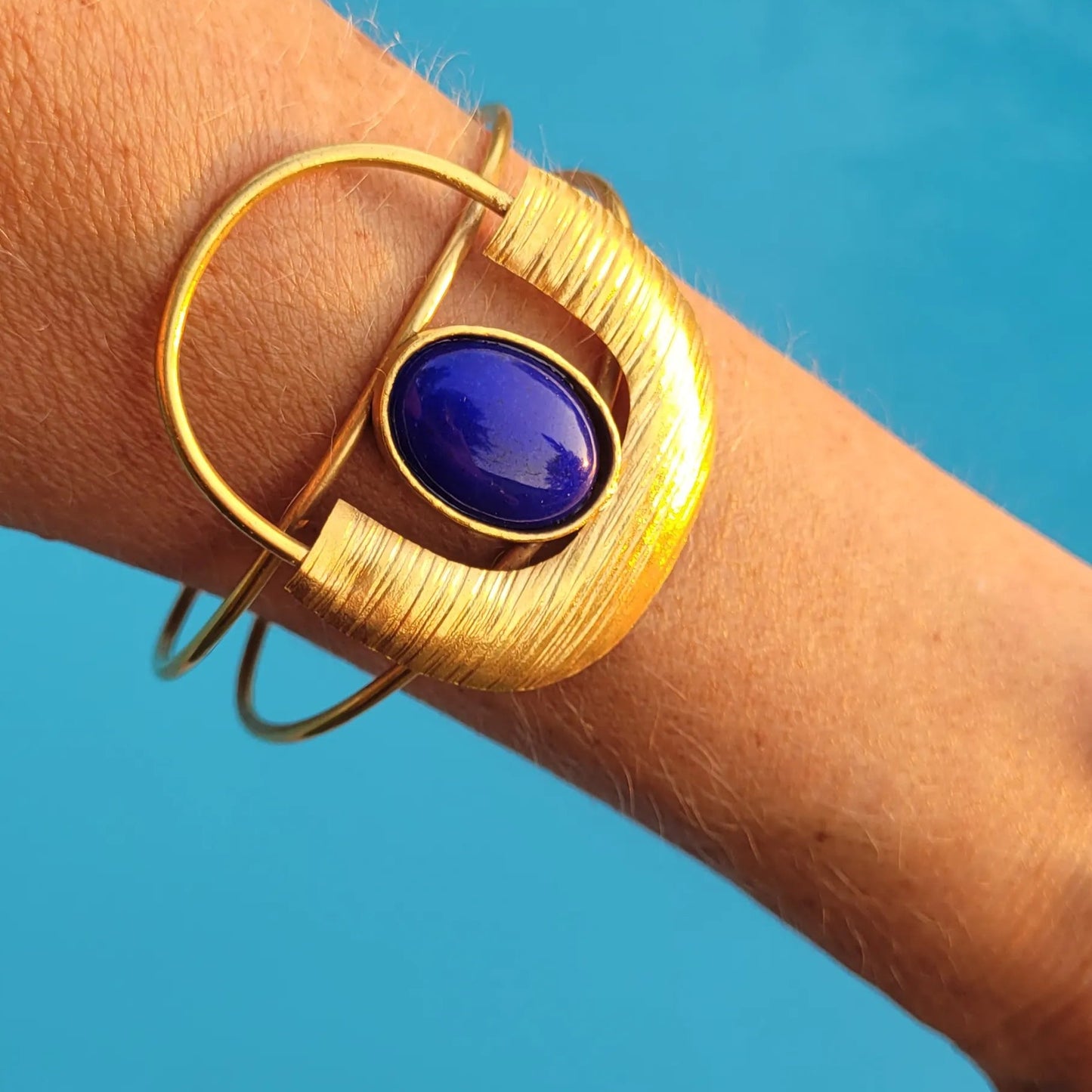 bracelets en bronze Dogon, des bijoux issus de l’artisanat africain ajustables à tous les poignets