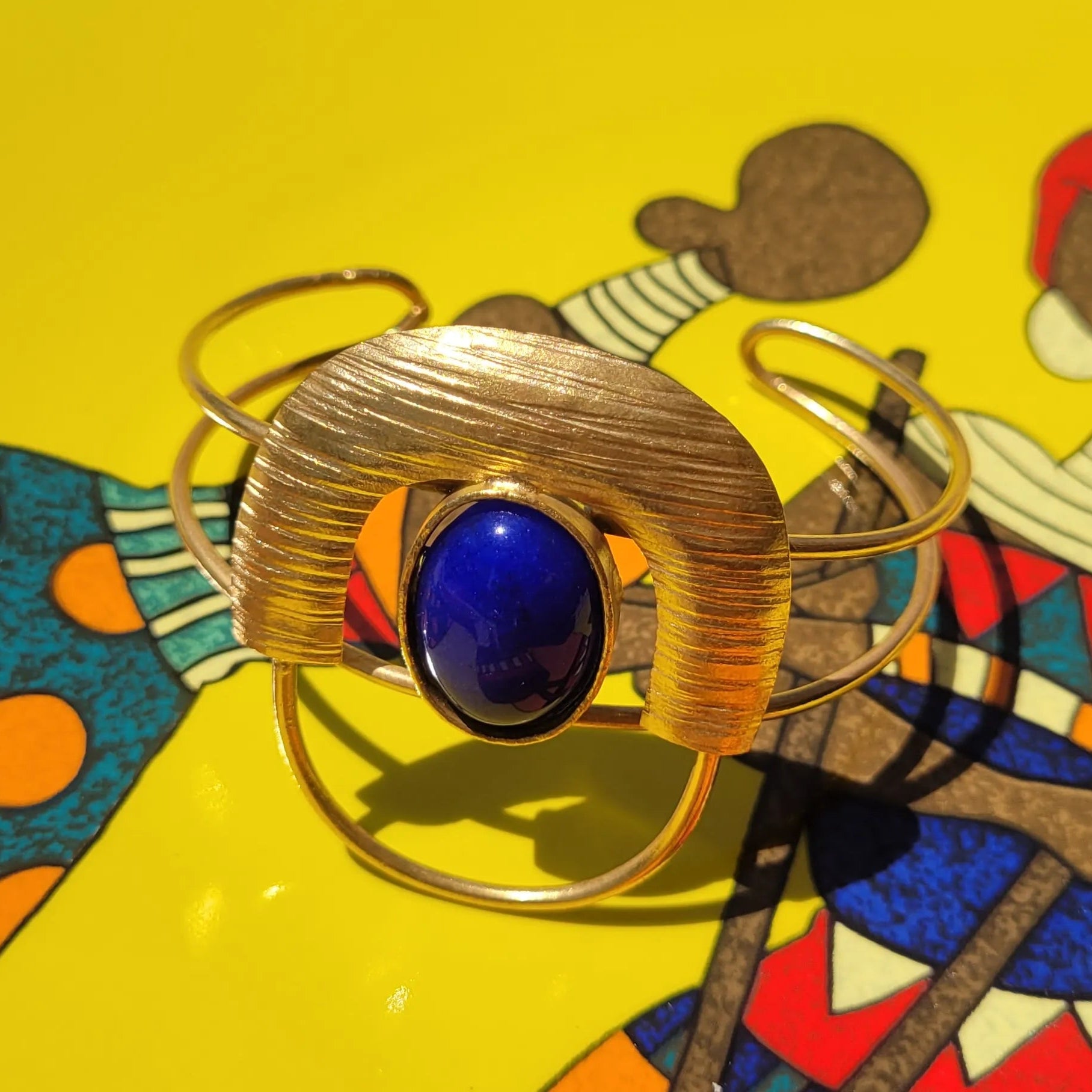 bracelets en bronze Dogon, des bijoux originaux façonnés au Sénégal