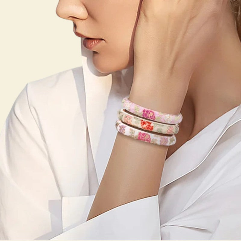 jonc Danaé, un bracelet coloré floral pour femme 