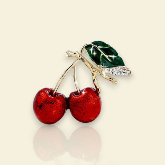 broche dorée Cherry, une broche cerises, bijou tendance en 2025