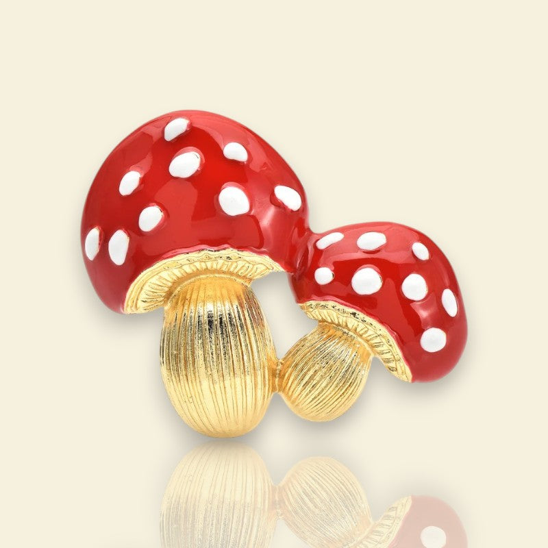 broche pour vêtement de femme Mycélia, un bijou en forme de champignons