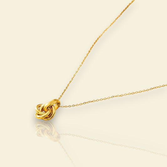 collier en acier inoxydable Insieme, un collier doré tendance en 2025