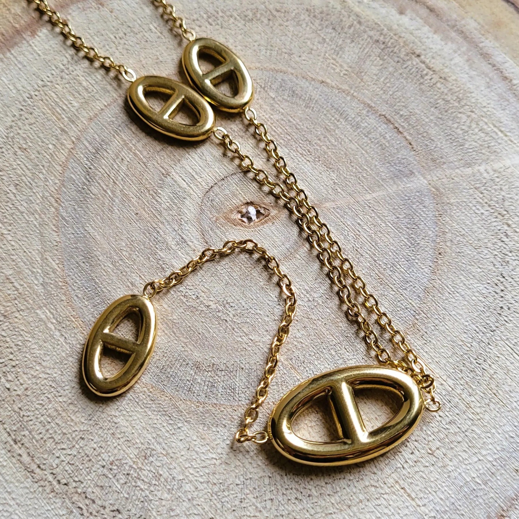 collier Azura, un long collier à la maille marine iconique