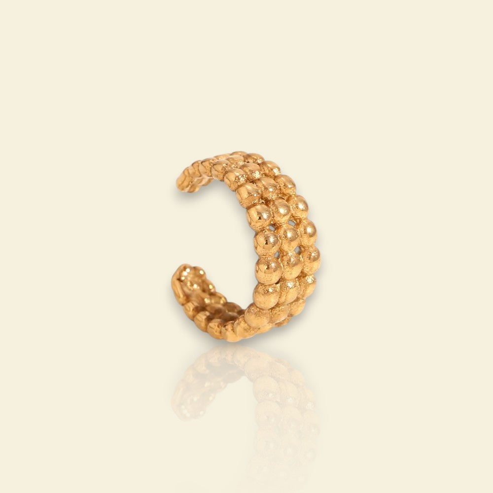 earcuff doré Perléa en acier inoxydable, un faux piercing tendance en 2025