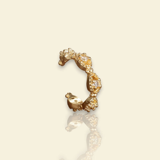 earcuff doré Auréza, un faux piercing tendance