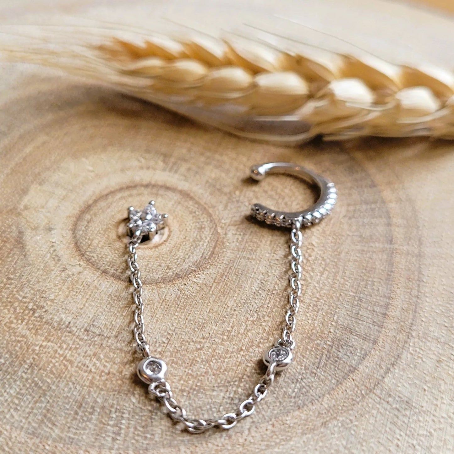 boucle d’oreille pour cartilage Singularu Nyra, ear cuff en argent sterling