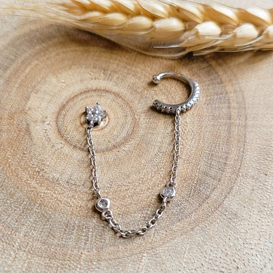 boucle d’oreille pour cartilage Singularu Nyra argentée, ear cuff oreilles non percées