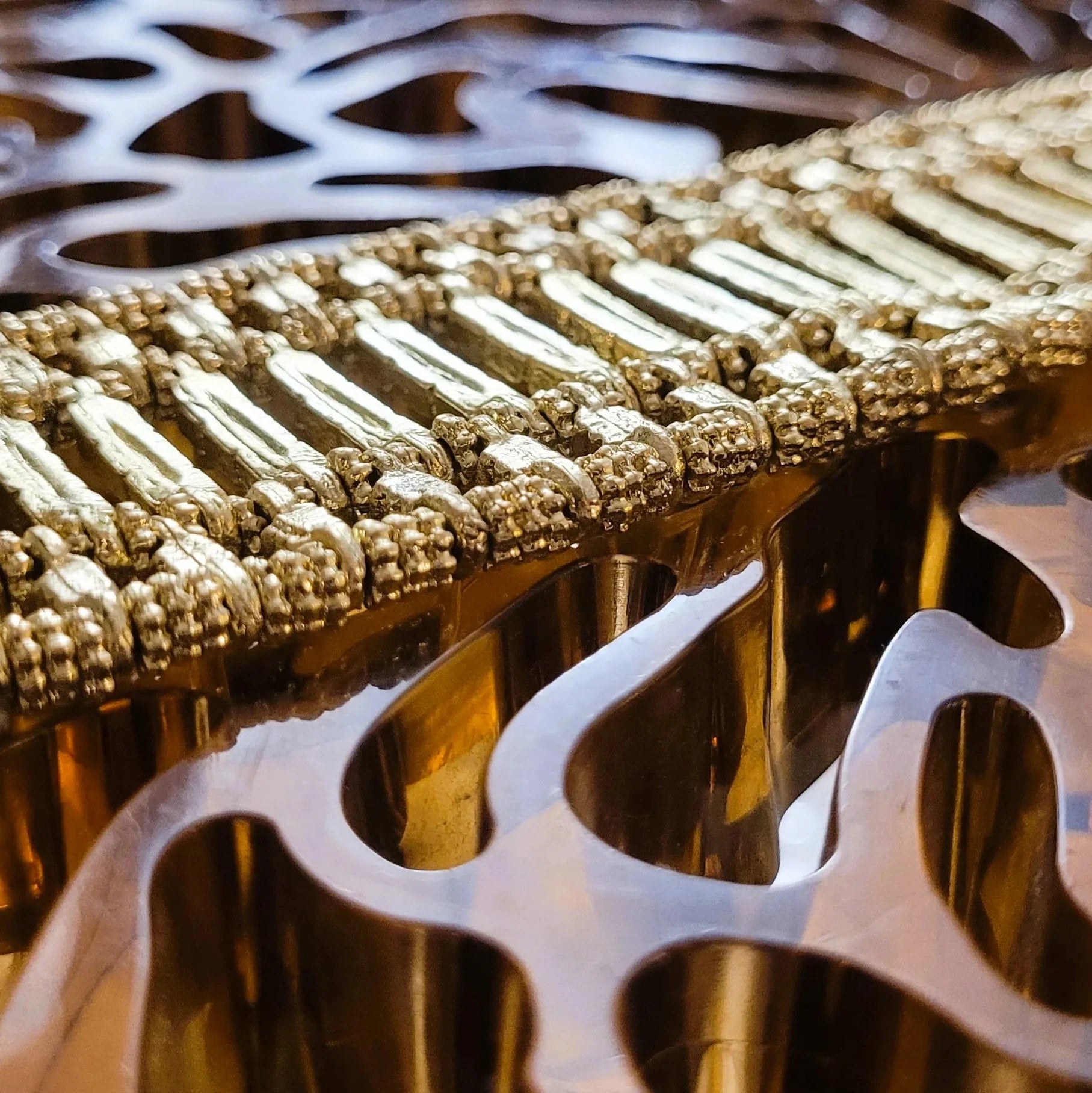 bracelets fantaisie Bellone de Niiki Paris en laiton doré