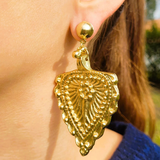 boucles d’oreilles généreuses et romantiques en forme de cœur Indila de Niiki Paris
